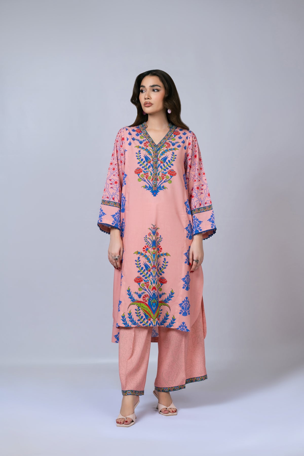 Pakistani pret suits designs in Dubai