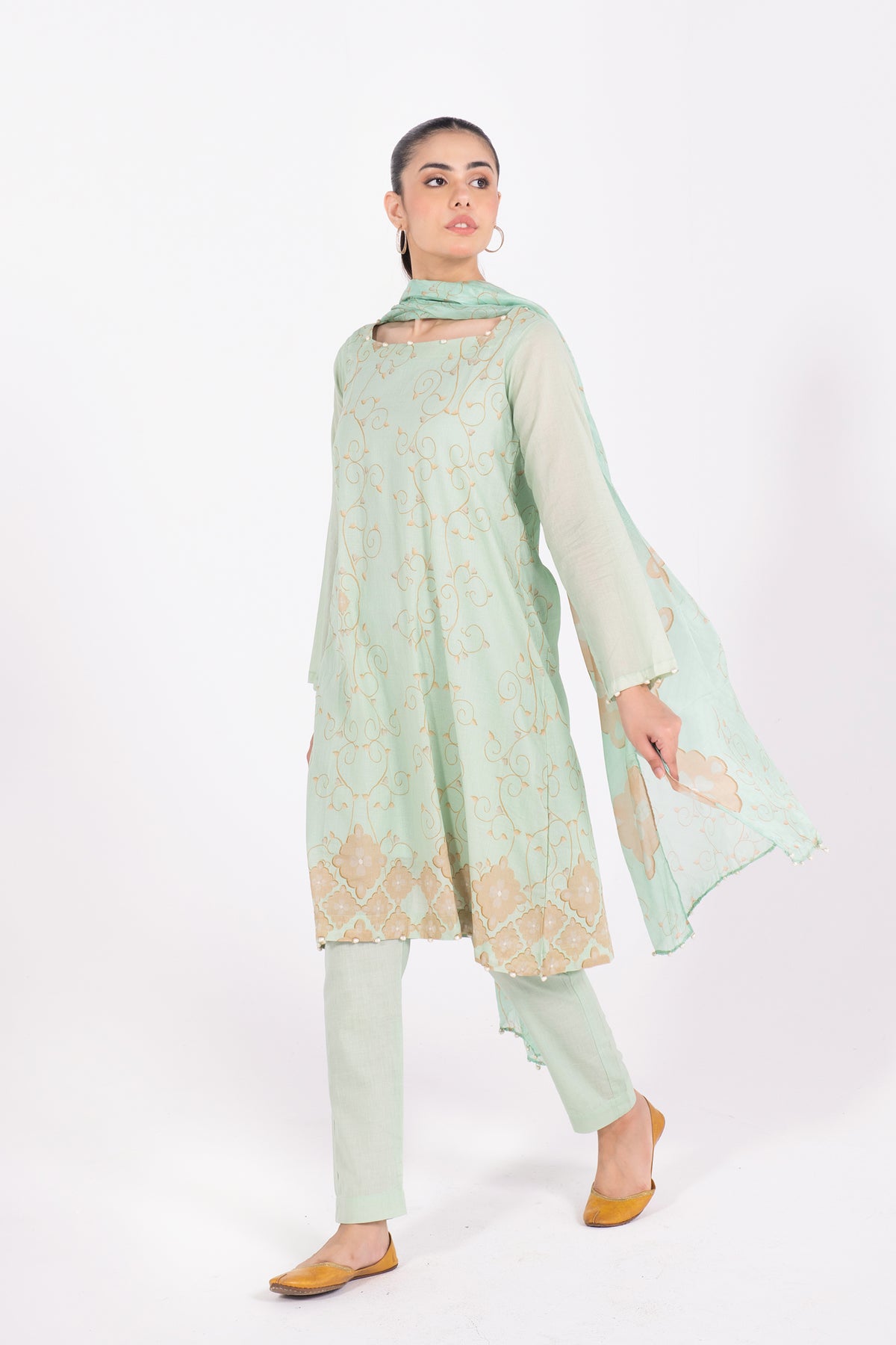 Pakistani formal embroidered suits for women in UAE