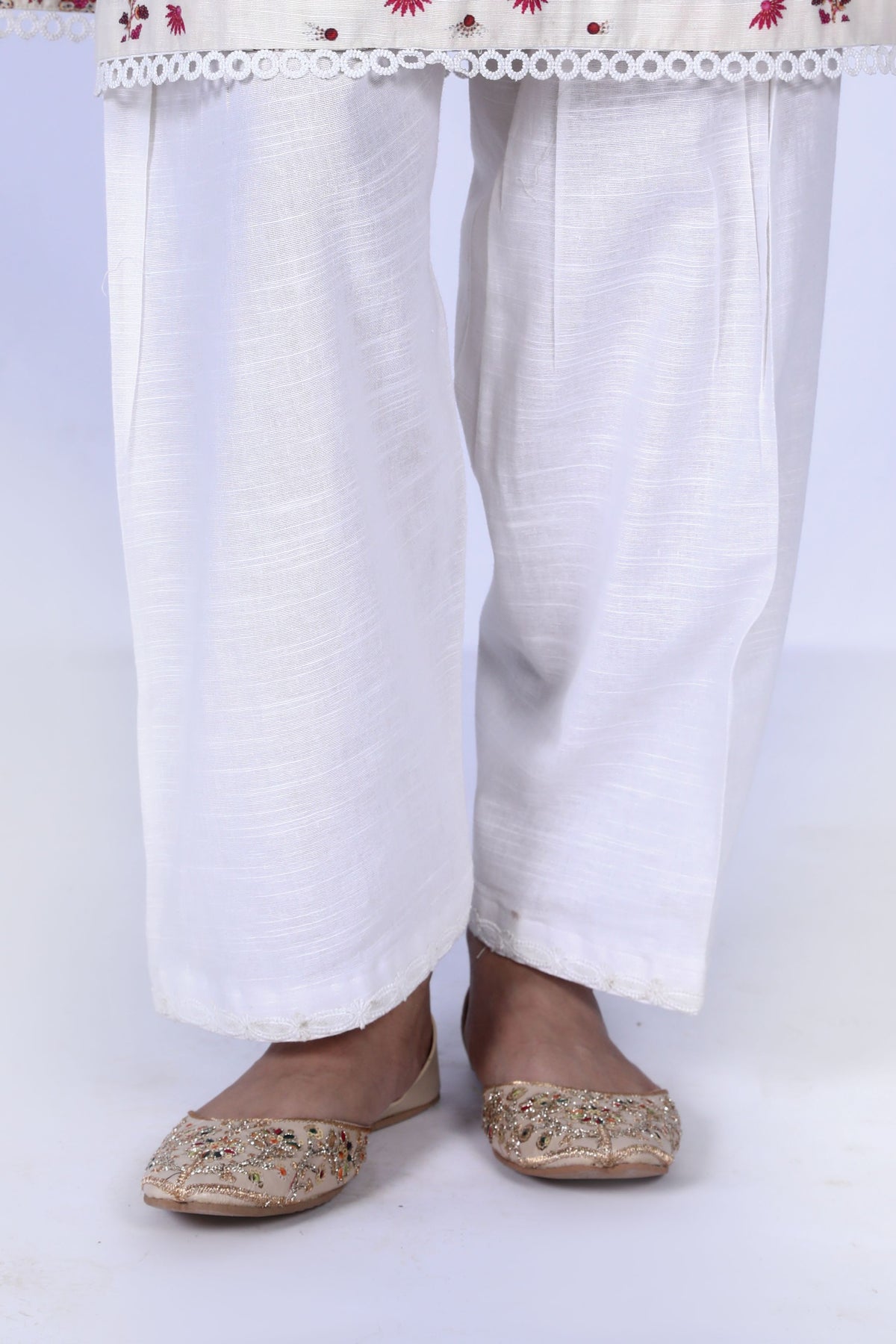 Pakistani trousers for women online in the UAE