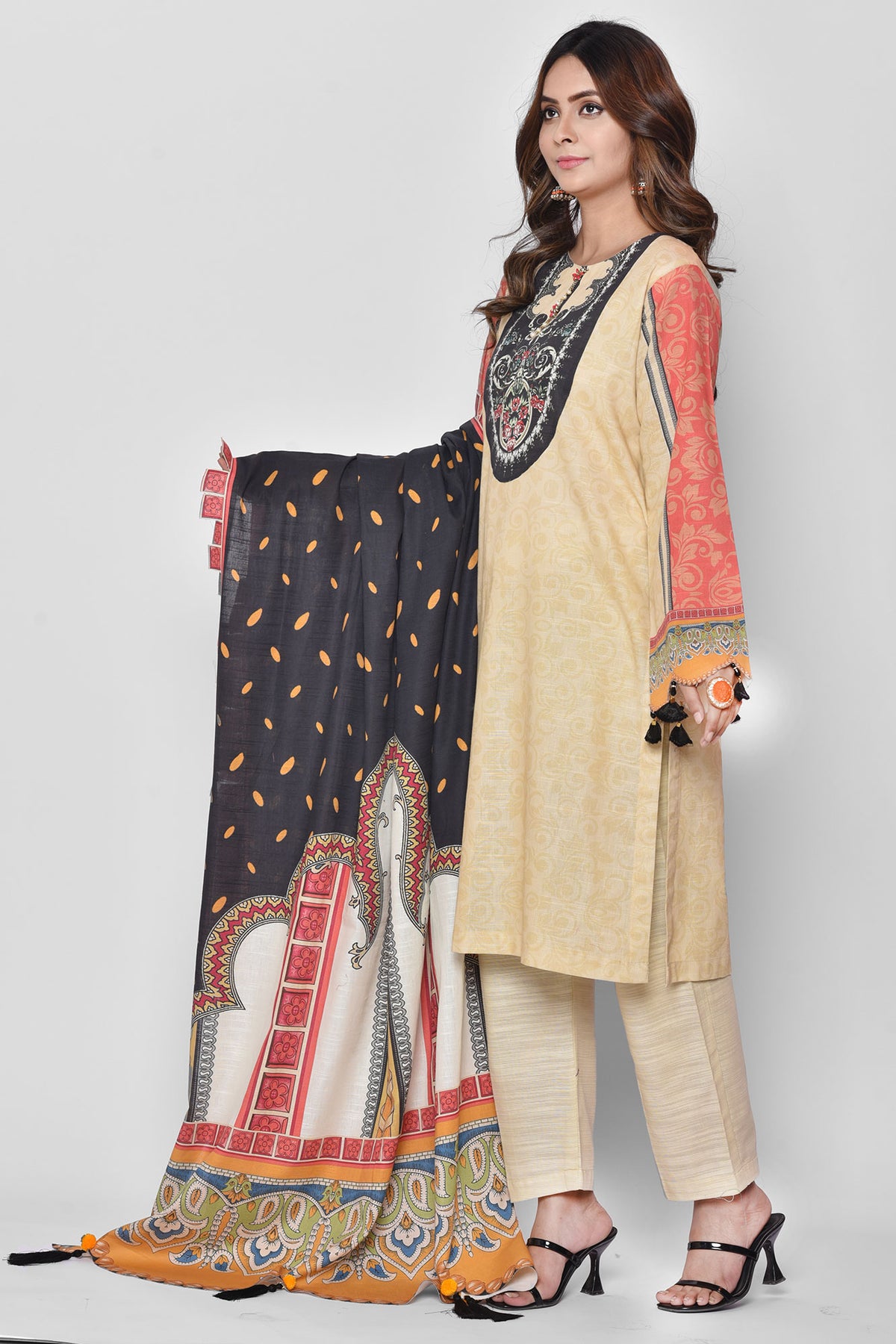 Pakistani khaddar suits online in dubai