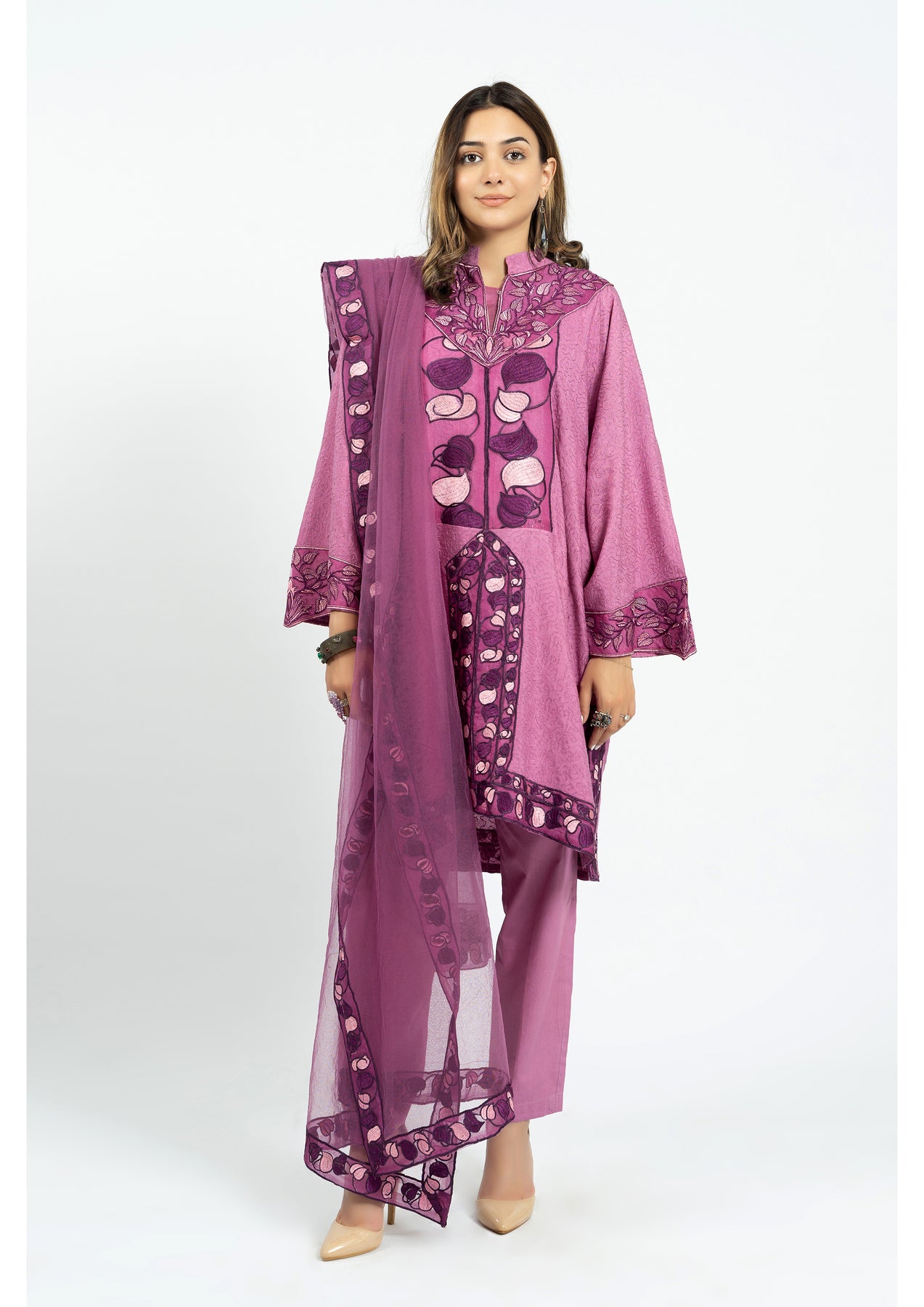 Pakistani ladies suits online in Dubai