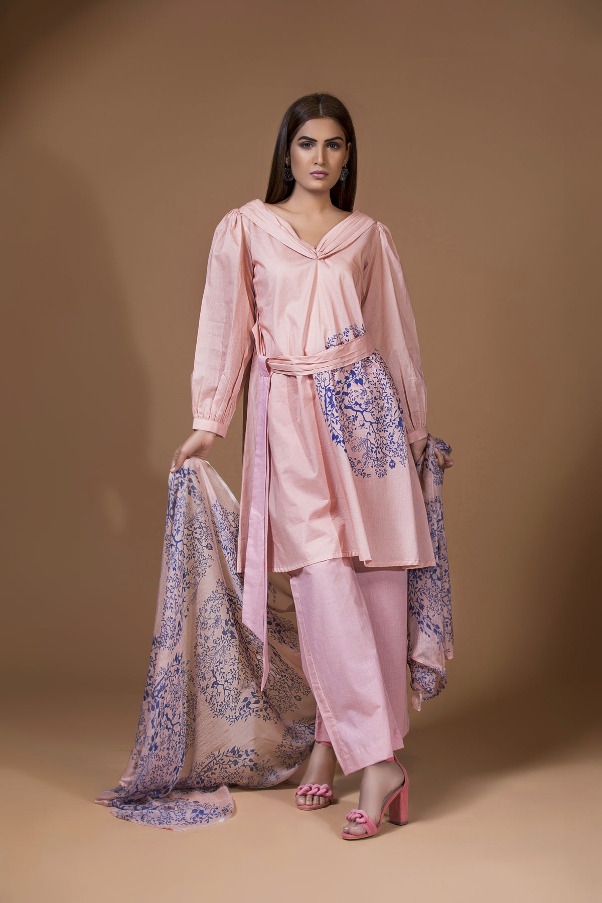 Pakistani unstitched suits for women in UAE