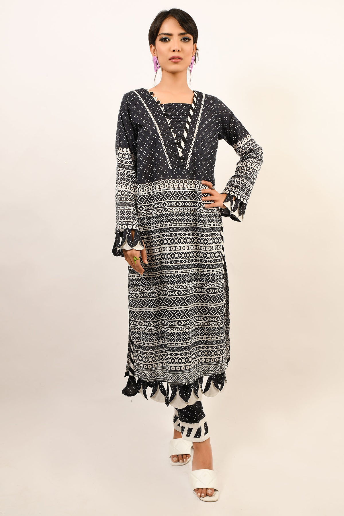 unstitched cambric shirts for ladies online in pakistan